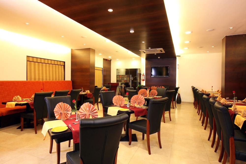העיר בנגלור Octave Hotel & Spa - Sarjapur Road מראה חיצוני תמונה